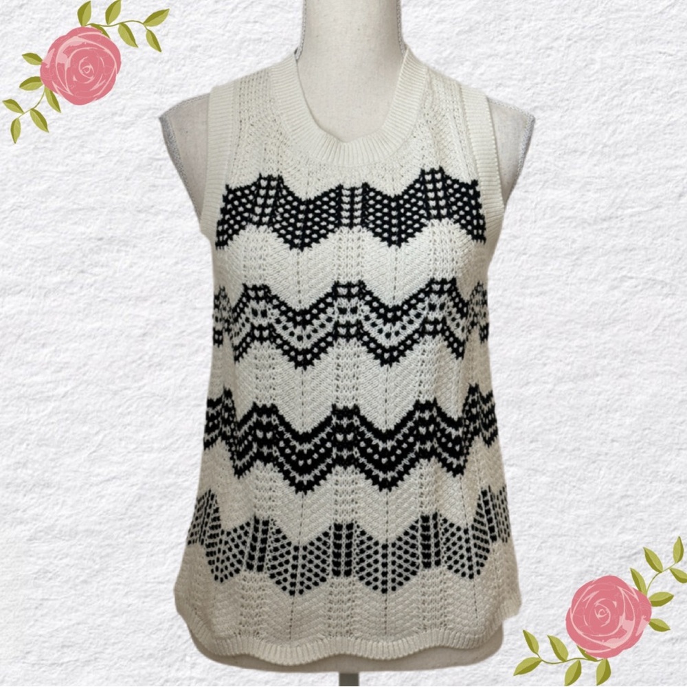 NWOT Banana Republic Sweater Vest
